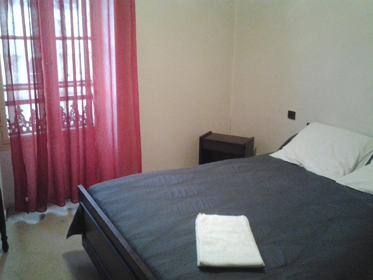 Lafayette Hotel Saint-Sever  Bagian luar foto